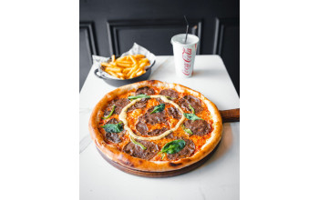 Fast Food Pizza Naple