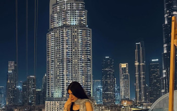 آتنا هنری Atena Honari
