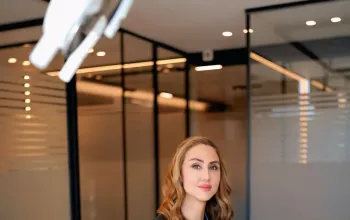 دکتر تارا دهدار