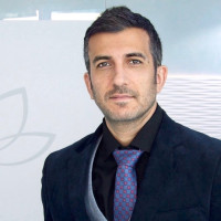 دکتر فرشاد زاده