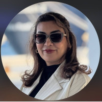 Farzaneh Roosta