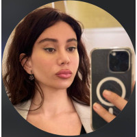 زویا اصغری Zoya Asghari