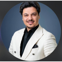 پوریا خیاط زاده Pourya khayatzadeh