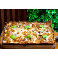 Medium Roast Beef Pizza
