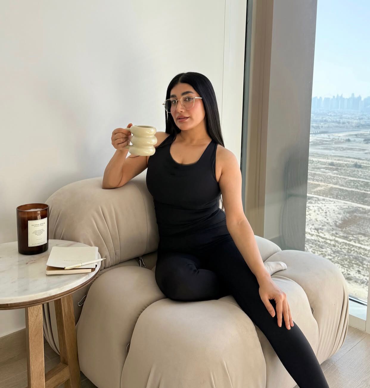 آنا بیوتی Ana Beauty