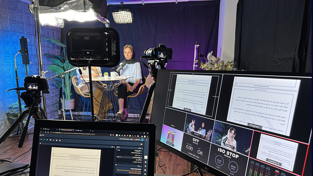 استودیو سیمرغ simorgh podcast studio