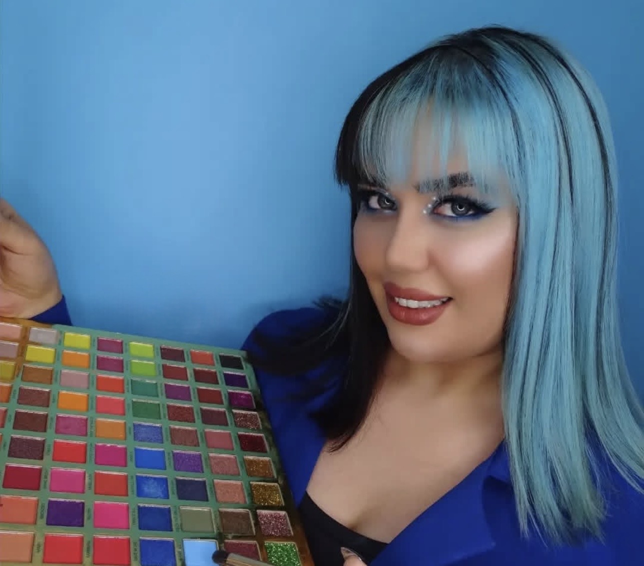 ميكاپ ارتیس سولین Makeup Artis Solin